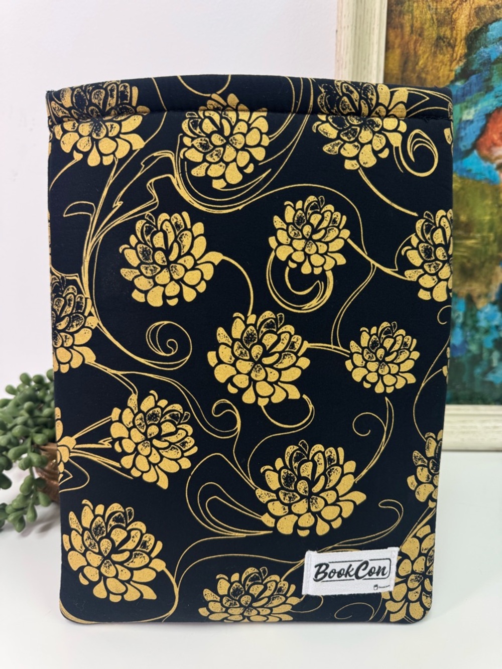 BookCon 2019 Exclusive Book Beau Standard